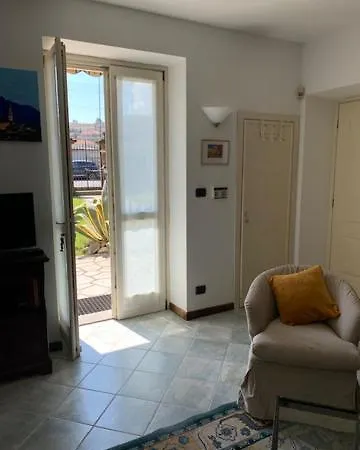La Casa Di Nonna Rosmi Διαμέρισμα Saluzzo