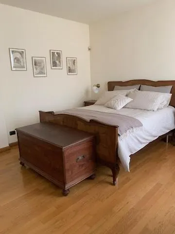 La Casa Di Nonna Rosmi * סאלוצו