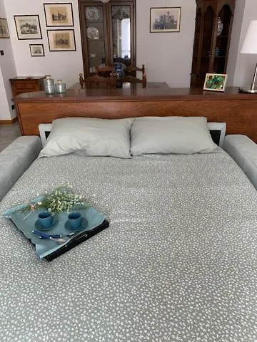 La Casa Di Nonna Rosmi * סאלוצו